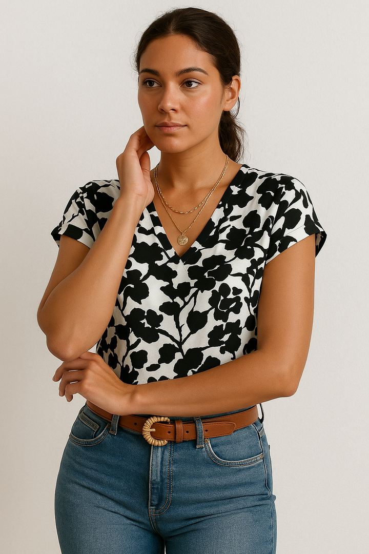 Women’s V-Neck Short Sleeve Printed Blouse
