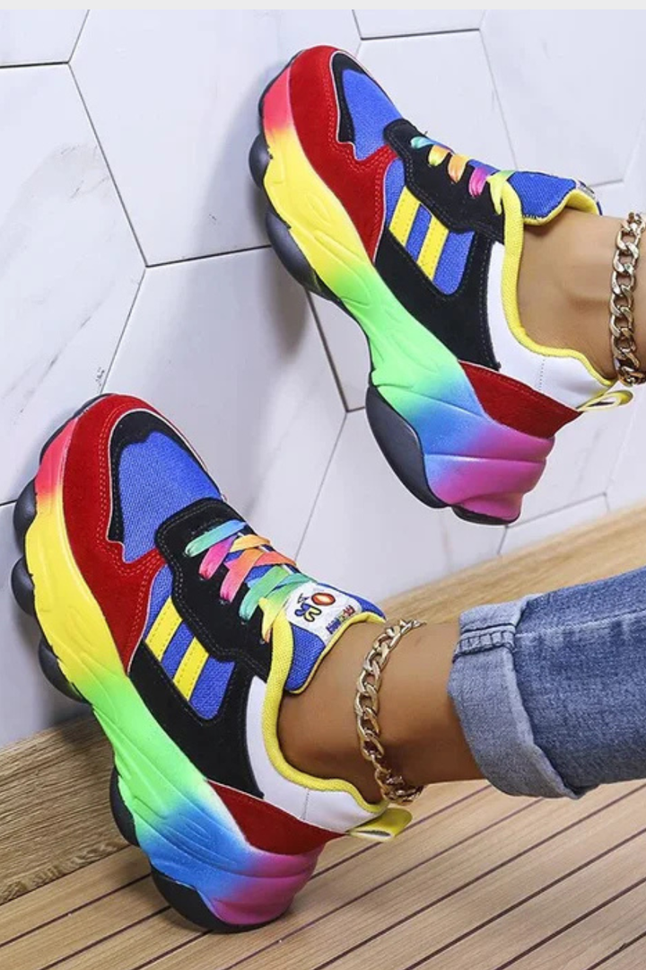 Women’s Comfort Fit Sneakers