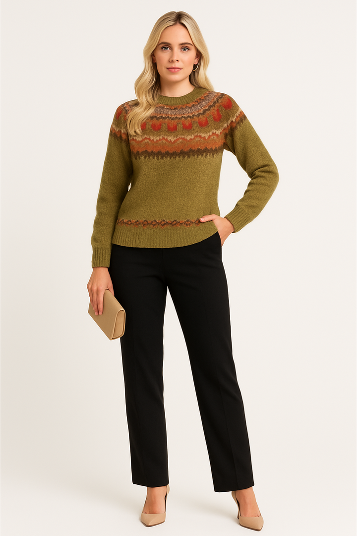 Women's Cozy Vintage Winter Sweater with Classic Round Neck