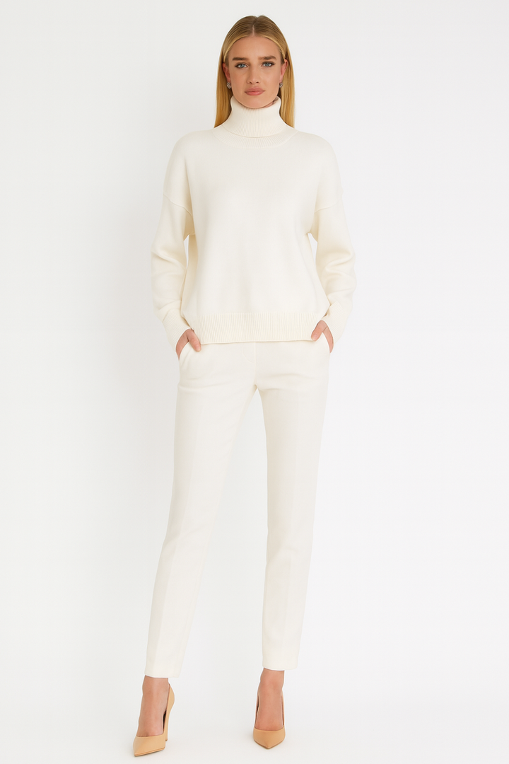 Women’s Loose Fit Turtleneck Sweater