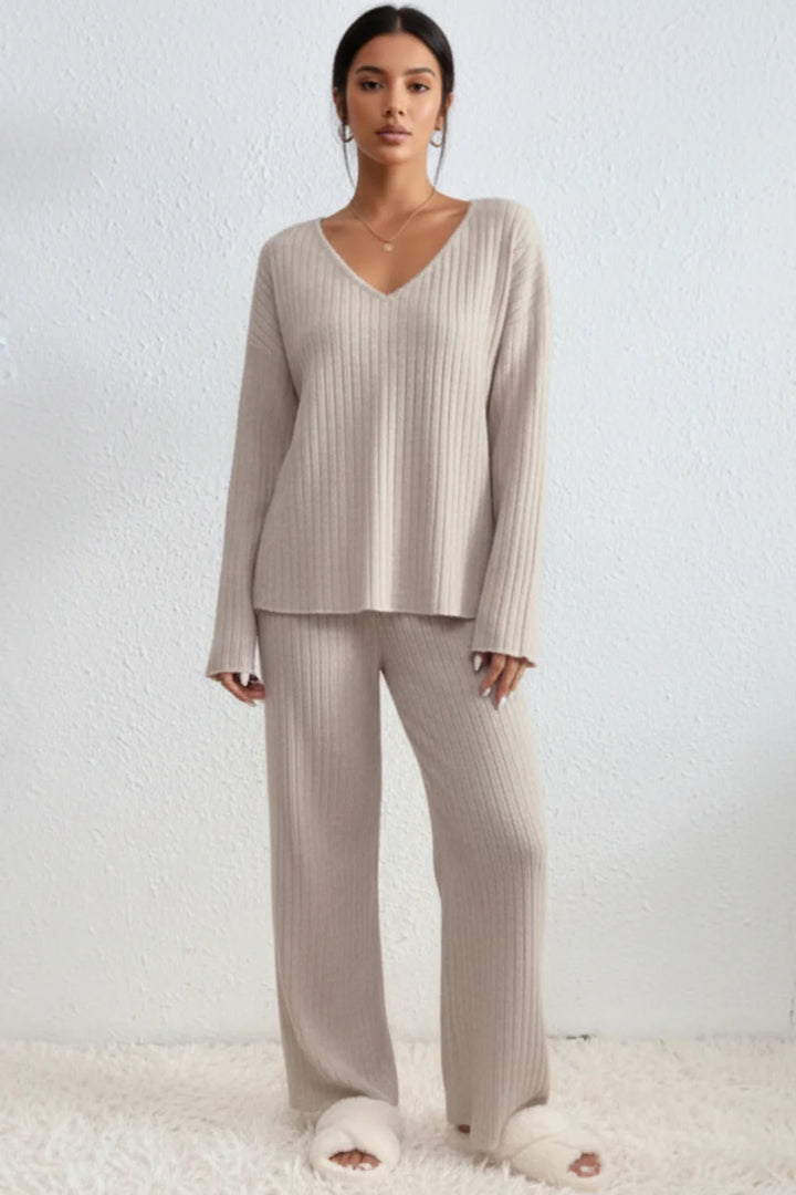Women’s Ribbed Knitted V-Neck Lounge Set