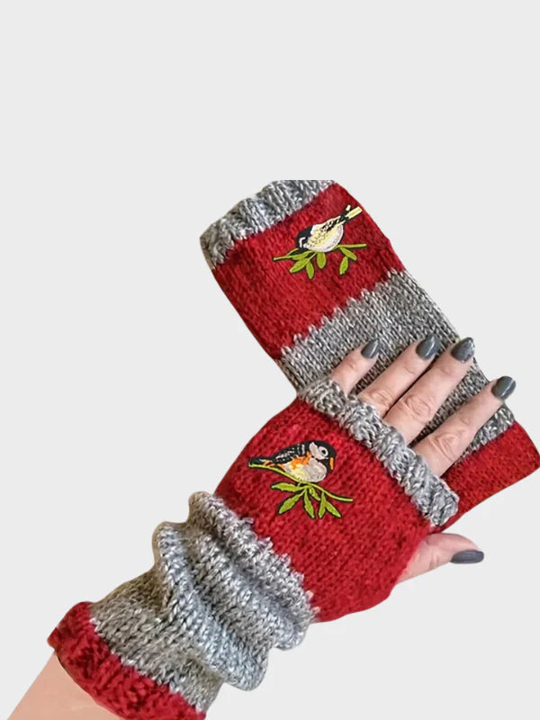Women’s Vintage-Style Fingerless Gloves