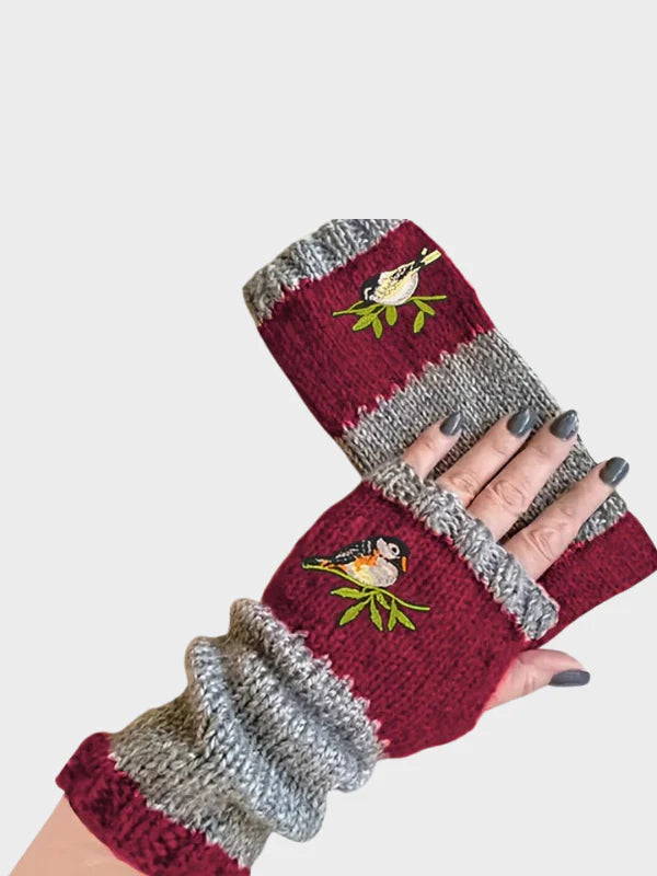 Women’s Vintage-Style Fingerless Gloves